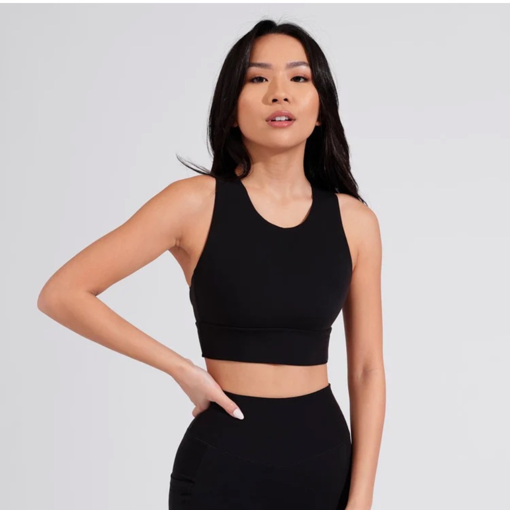 Buffbunny geo sports bra